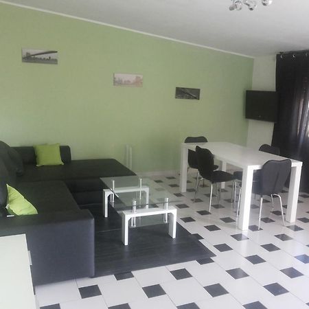 De Amicis Apartment Cagliari Habitación foto